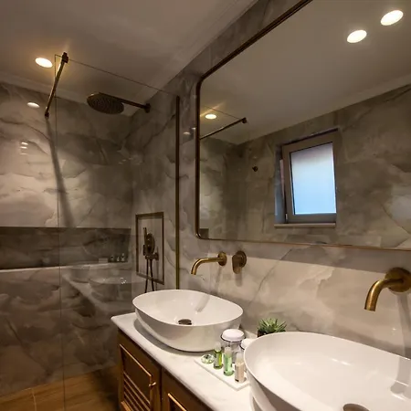 Capolavoro Hotel 4*