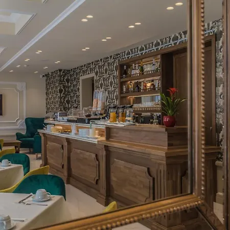 Capolavoro Zakynthos Town